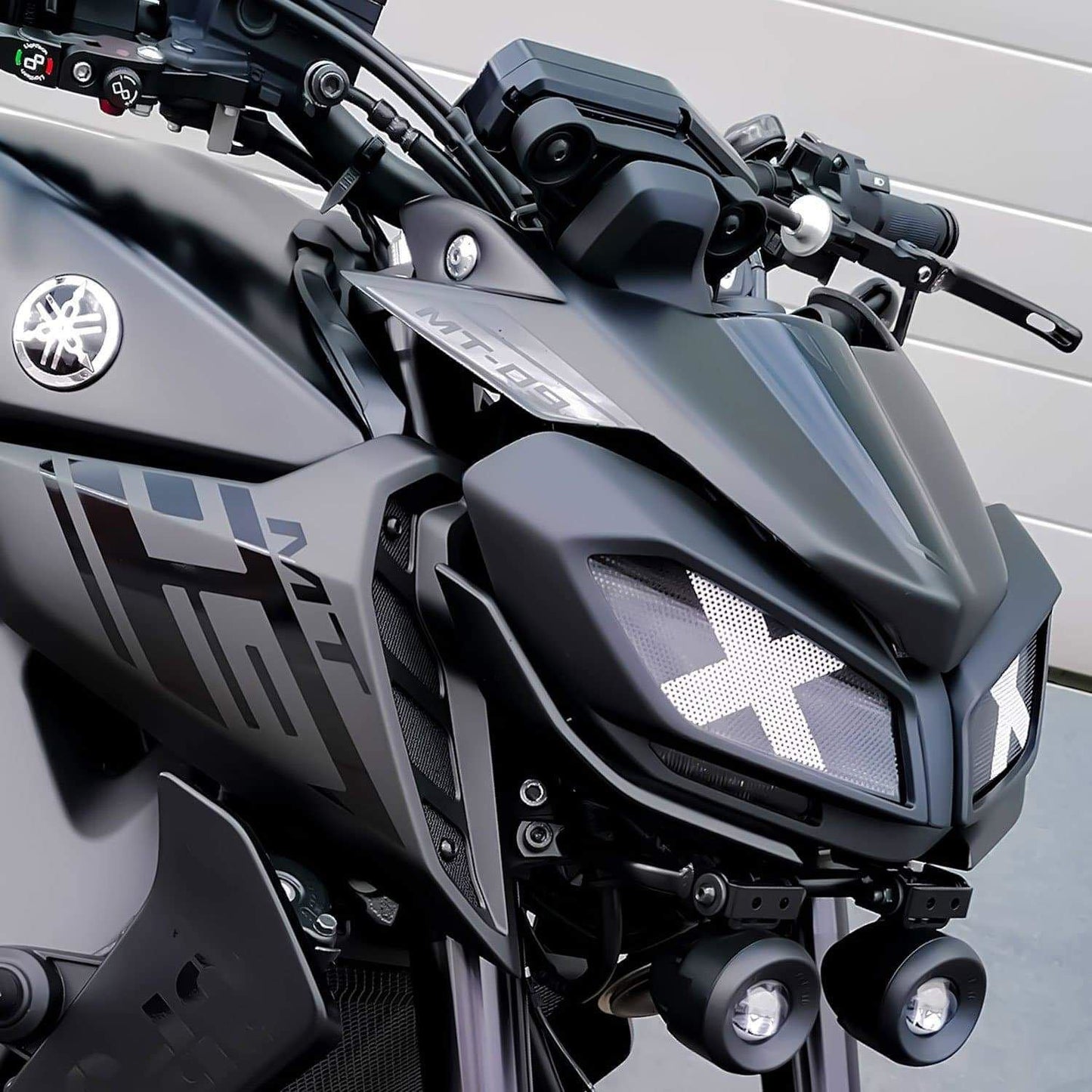 Pyramid Fly Screen Dark Side Tech Black for Yamaha MT-09 / SP 2017 - 2020
