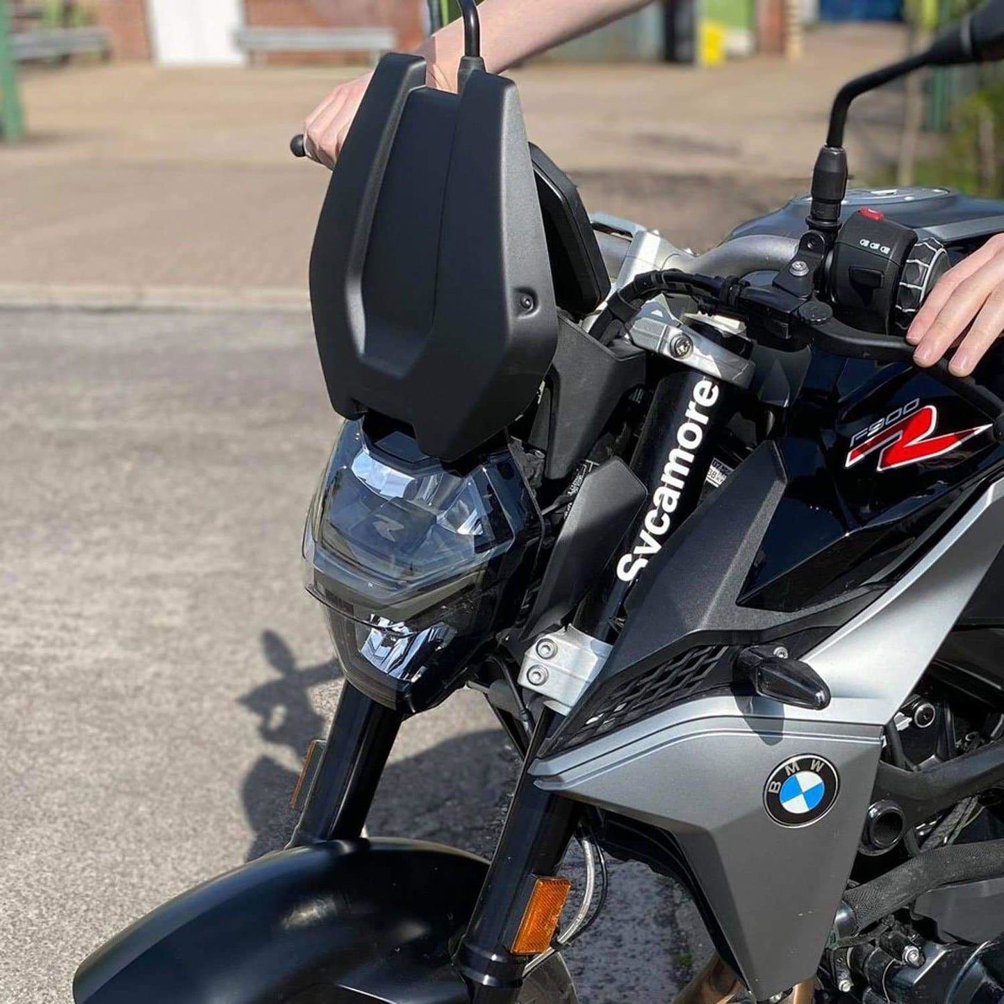 Pyramid Fly Screen Matte Black for BMW F900 R 2020-