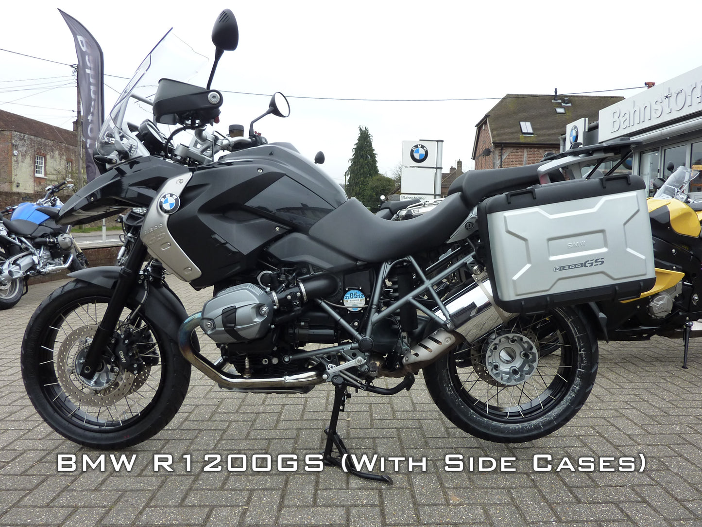 R&G  Adventure Bike Outdoor Cover Black