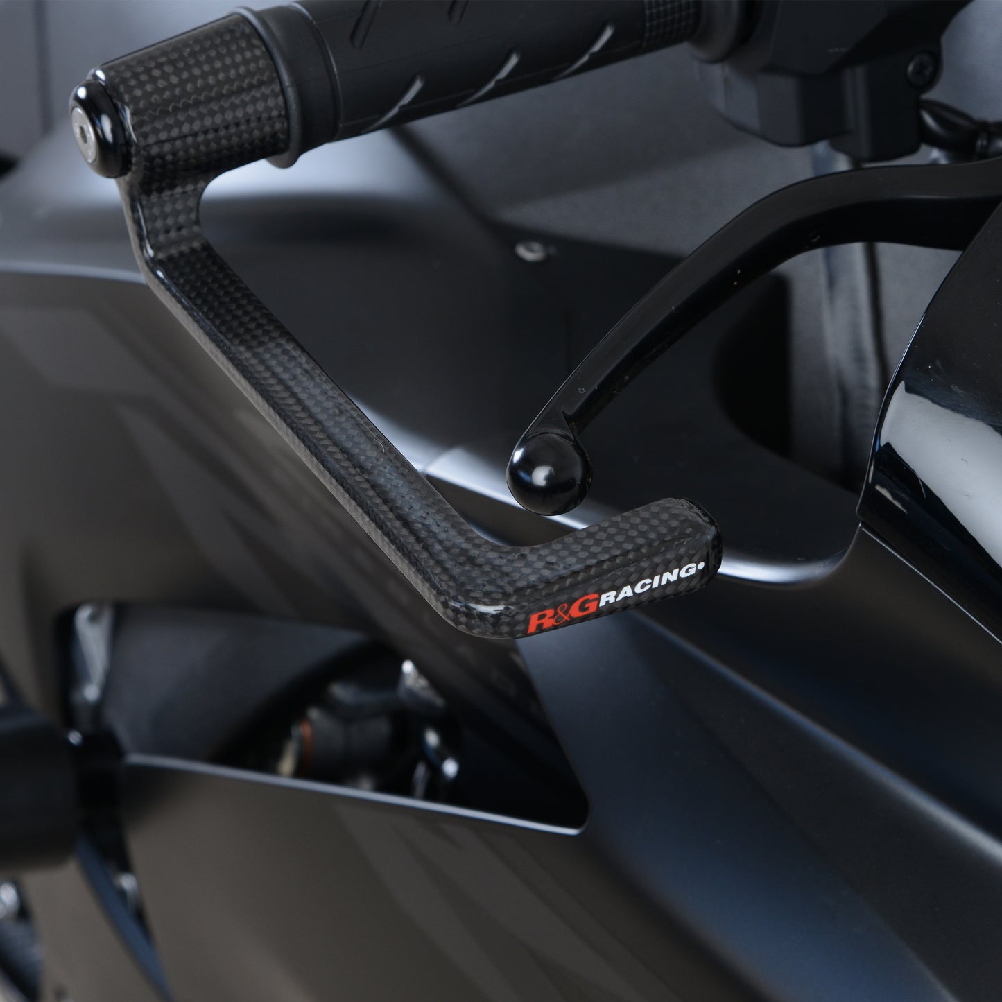 R&G Universal Carbon Fibre Brake Lever Guard 13mm - 21mm Internal Dia Hollow Bar