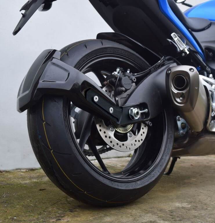 Pyramid Spray Guard Gloss Black for Suzuki GSX-S 1000 / FA 15- 950 21- GT 2022