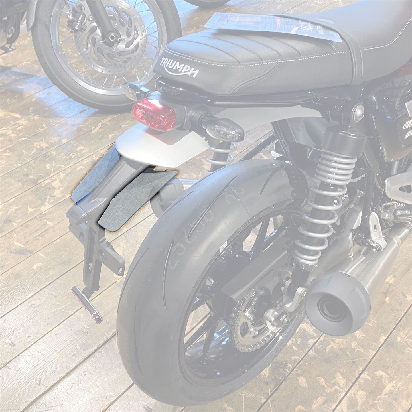 Pyramid Rear Splash Protector Matte Black ABS for Triumph Speed Twin 2019 - 2022