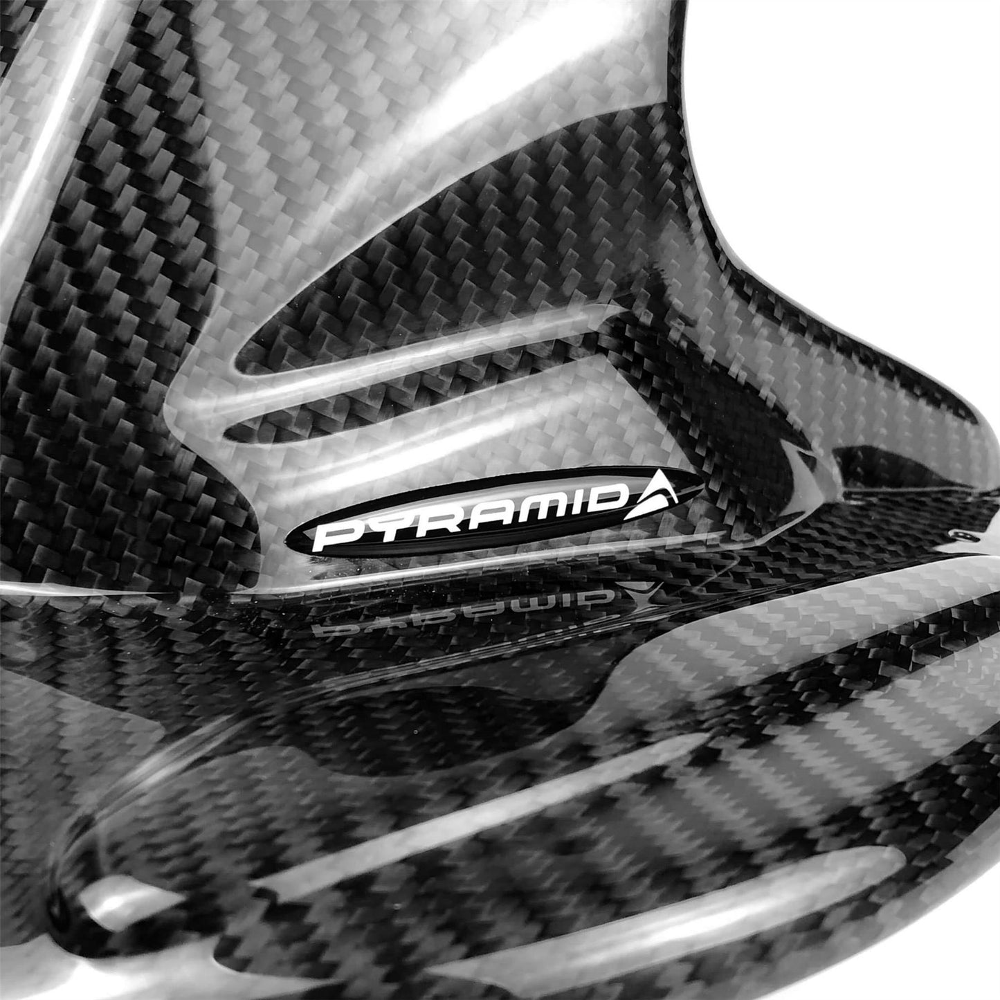 Pyramid Hugger Carbon for Suzuki GSXR 1000 2017 onward