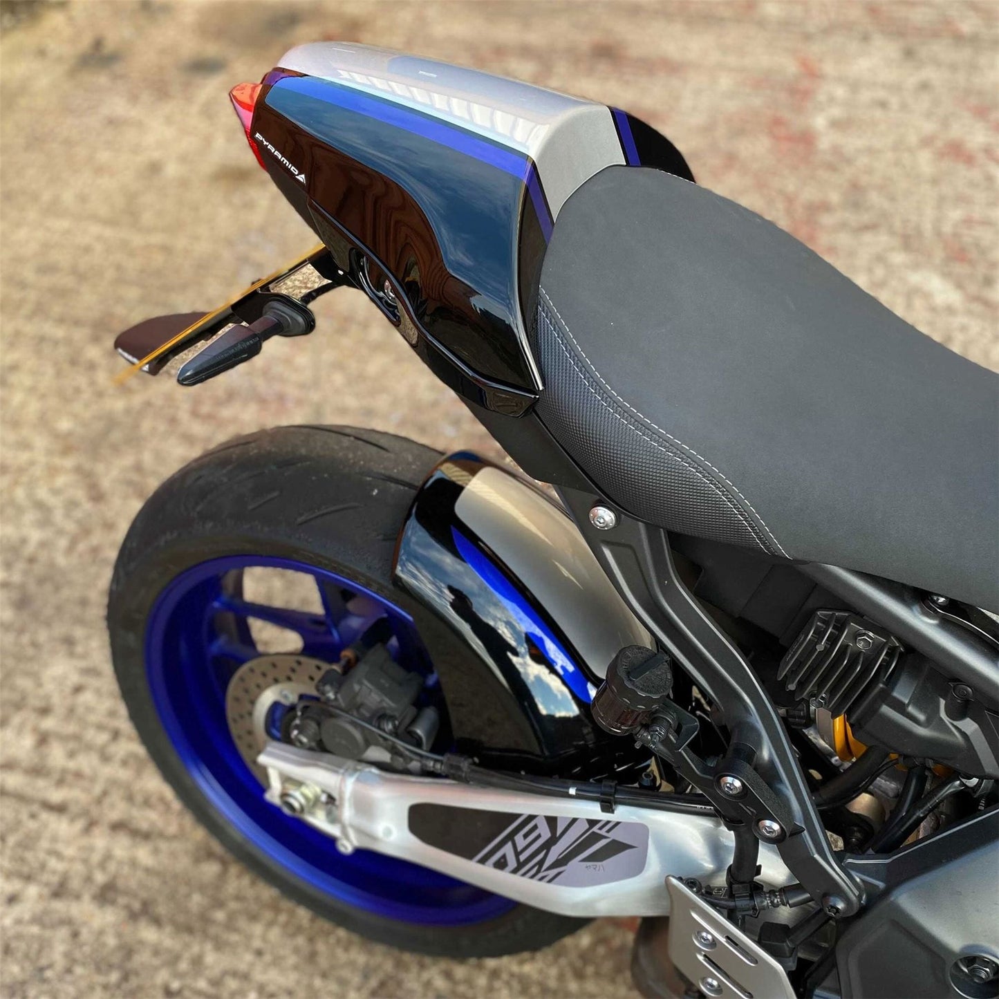 Pyramid Seat Cowl SP Colours for Yamaha MT-09 / SP 2021 - 2023