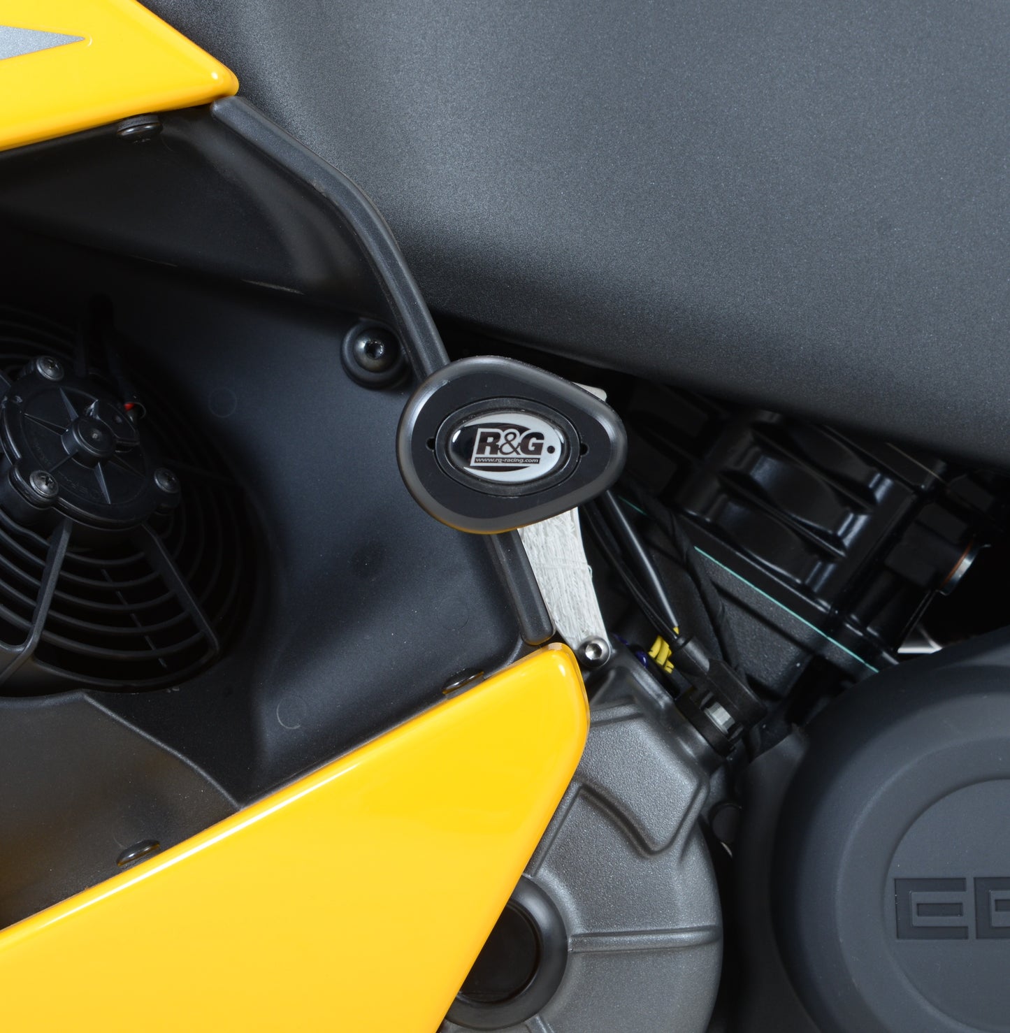 R&G No-Mod Aero Crash Protectors Black Bobbins for EBR 1190RX / 1190SX 2014 onward