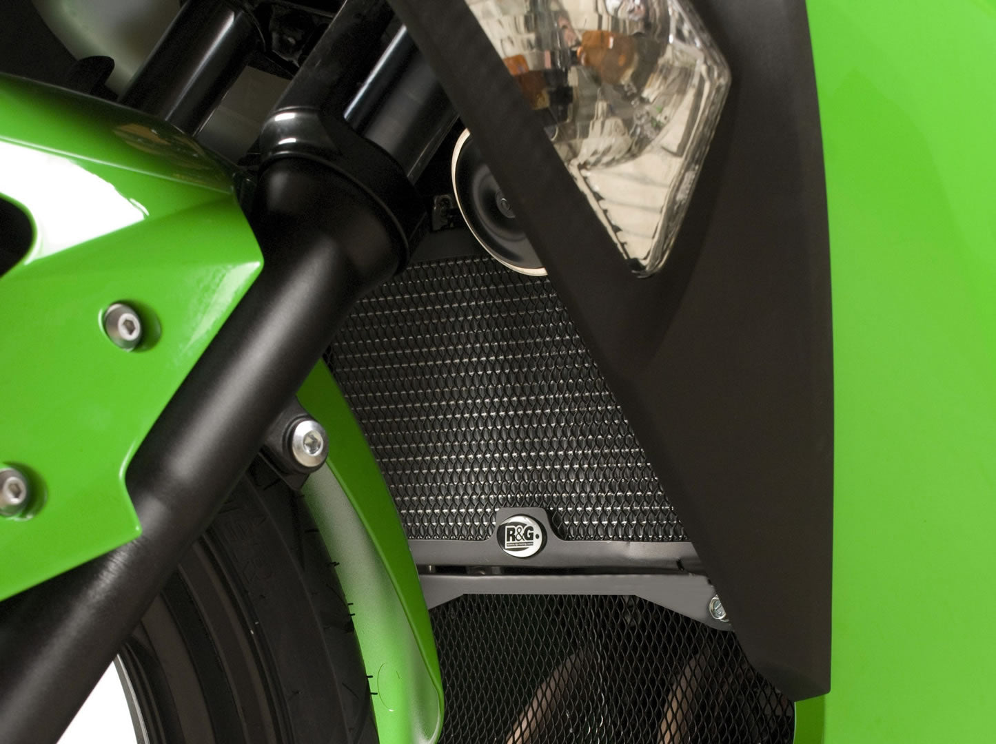 R&G Radiator Guard GREEN for Kawasaki Ninja 300 / 250 2008-2017 / Z250 2013-2018 / Z300