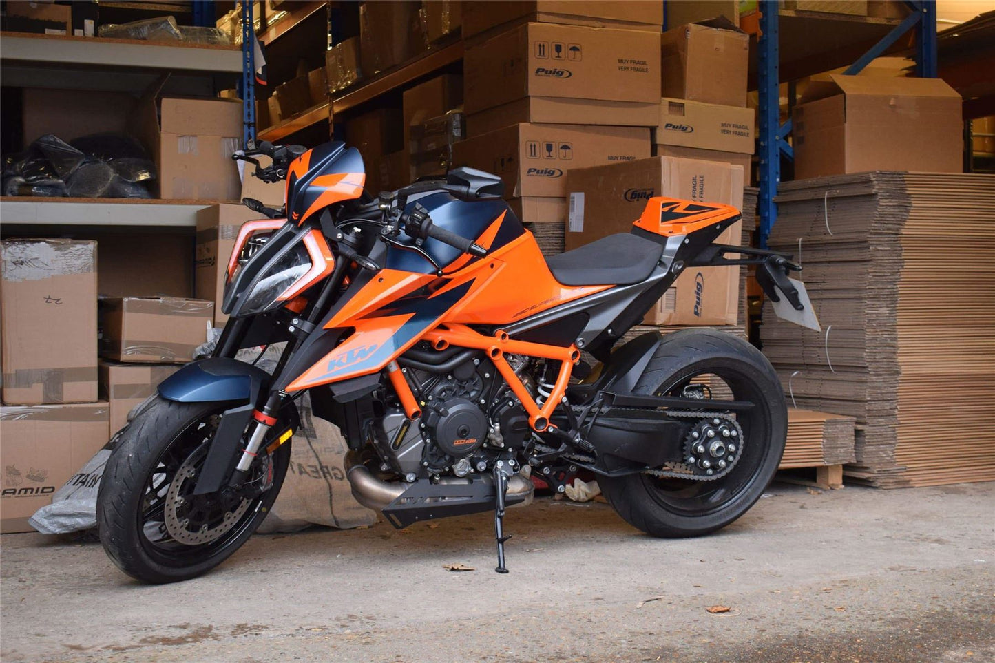 Pyramid Fly Screen Gloss Orange / Matte Blue for KTM 1290 Superduke R 20- / EVO